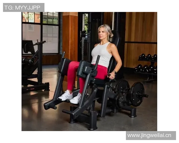 练臀部的健身器材:提升臀部线条的最佳选择 练臀部的健身器材:提升臀部线条的最佳选择