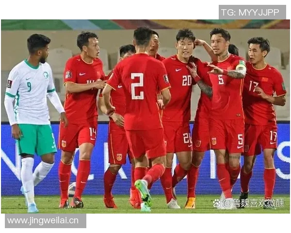 中国男足备战世预赛新阵容出炉 多名年轻球员迎来首次征召 中国男足备战世预赛新阵容出炉 多名年轻球员迎来首次征召